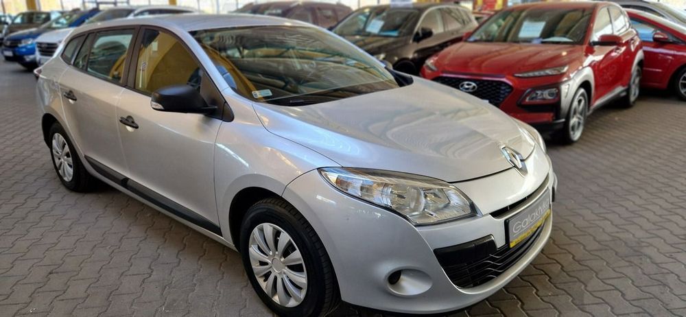 Renault Megane Zobacz Opis !! W podanej Cenie Roczna GWARANCJA !!