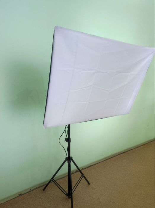 Продам softbox з лампою