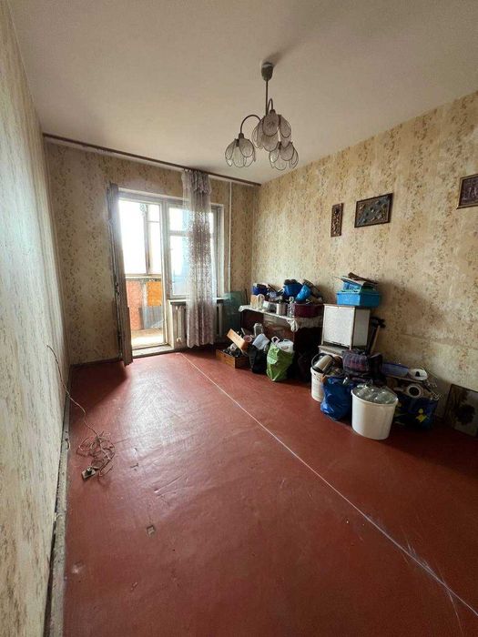 4-кімнатна квартира на вул. Ак.Вільямса