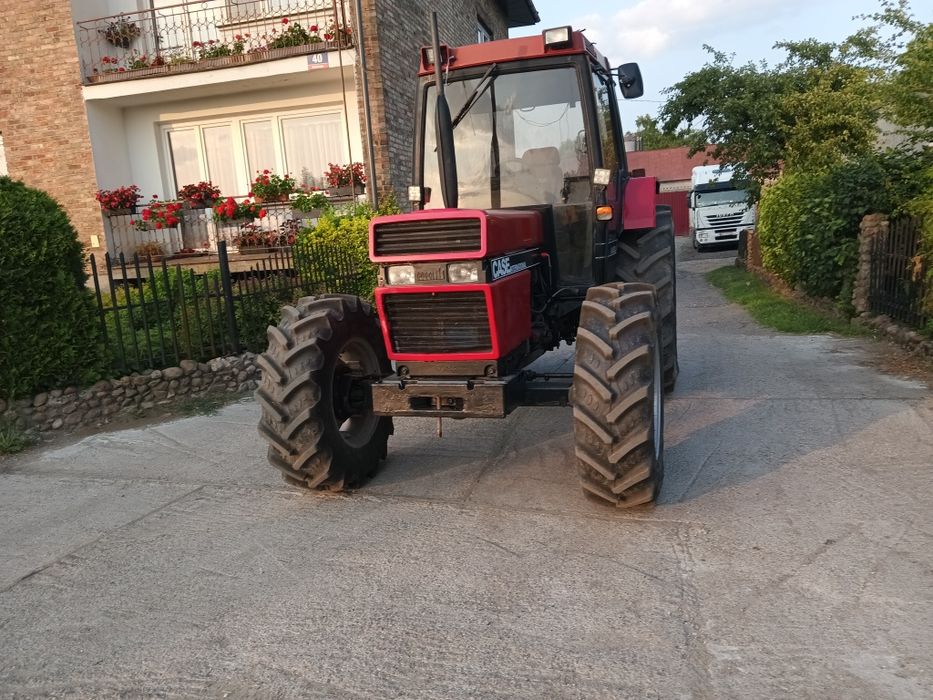 Sprzedam ciągnik Case  845XXL
