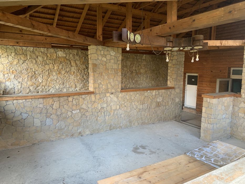 Продаж відпочинкового комплексу у карпатах!