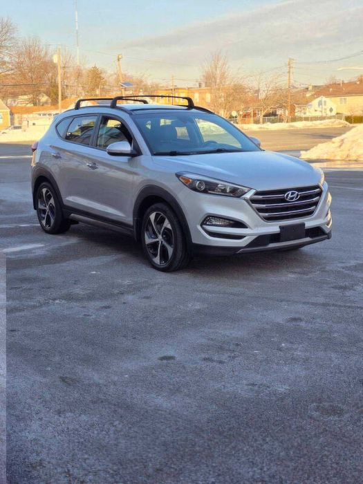 Hyundai Tucson Limited      2016