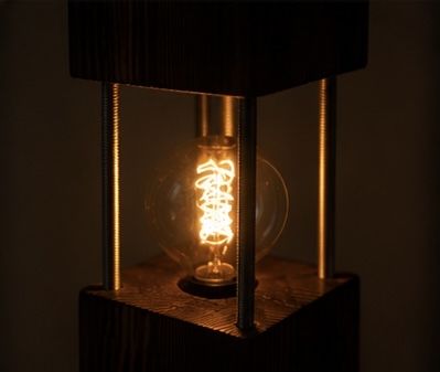 Lampa lampka drewniana - ręcznie wykonana