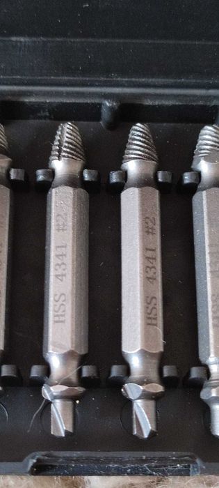 wykrętarki do śrub urwanych 6 elementów