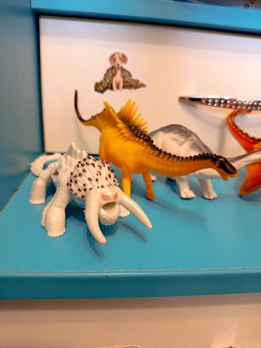 Динозавры, фигурки, игрушки
