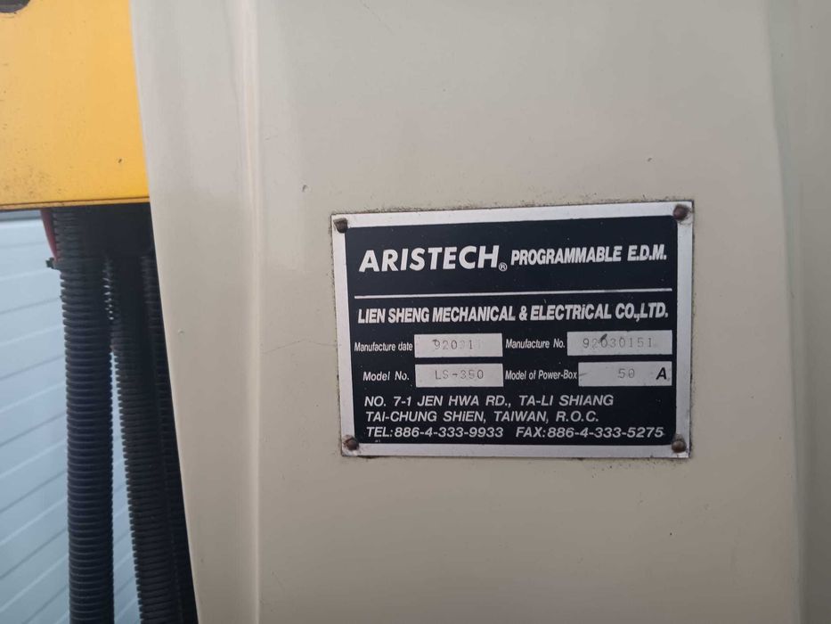 Máquina de Eletroerosão por Penetração ARISTECH LS-350 EDM