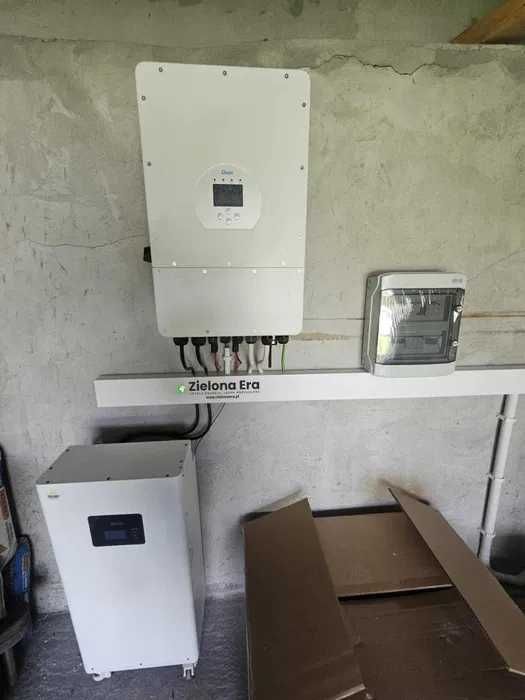 Magazyn energi 16 kwh + Falownik Deye 12 KW