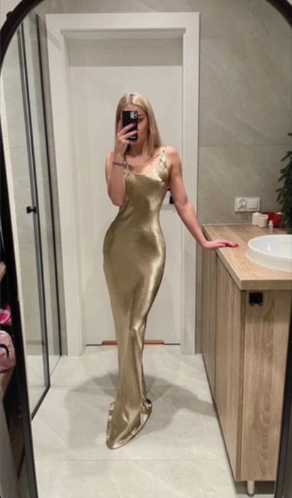 Piekna satynowa dluga sukienka maxi studniowka wesele hit