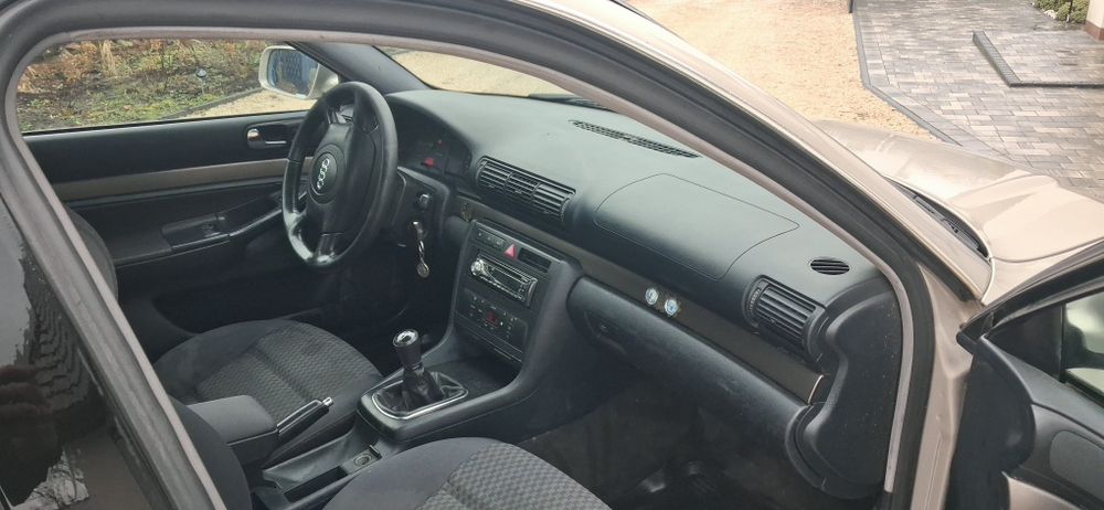 Audi A4 B5 1.9TDI 115km 2000r