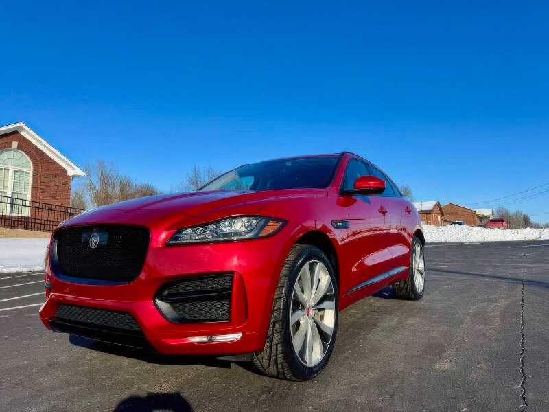2017 Jaguar F-PACE 35t R-Sport