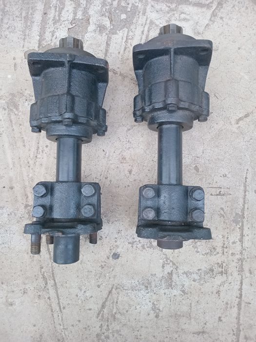 Полуось на дизельний мотоблок на 6 шліців.