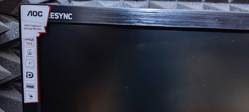 Vendo o Conjunto de 2 Monitores HP