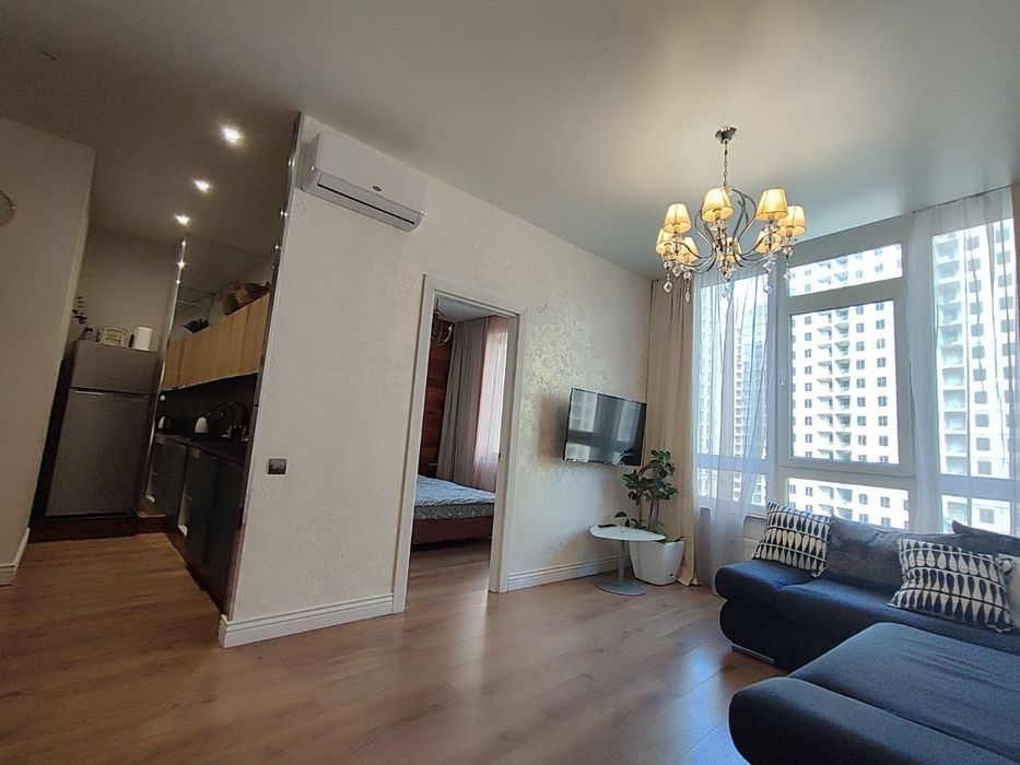 Срочно сдам квартиру в 26,36 Жемчужине, ул.Генуэзская