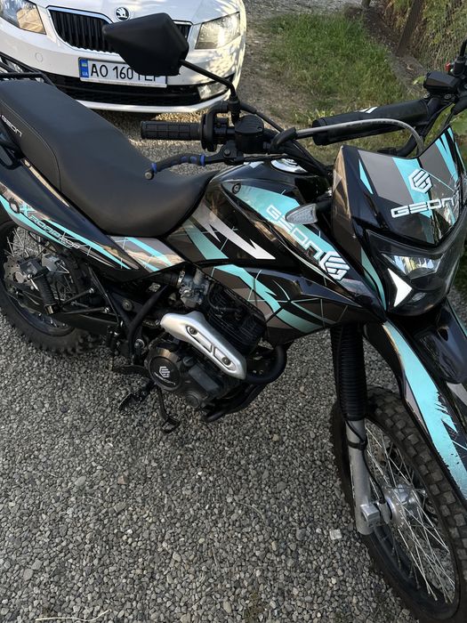 Дуже хороший Geon x-road light 2025