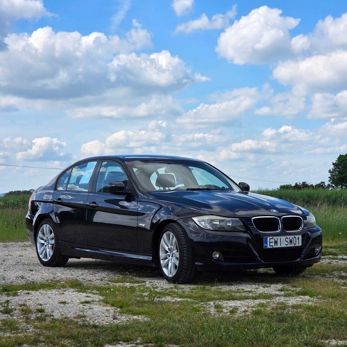 BMW 320i E90  170 KM