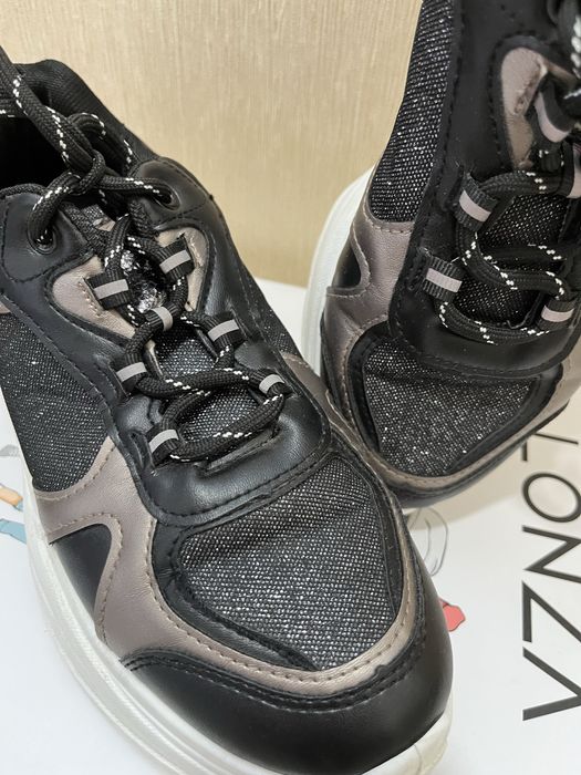 Кроссовки,лоферы,кожаная обувь женская,кросівки шкіряні,лофери,туфлі ш