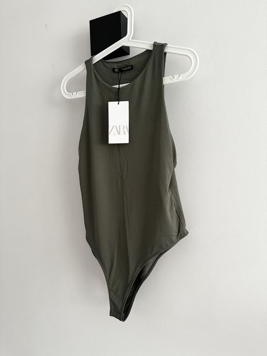 Body khaki Zara Basic top