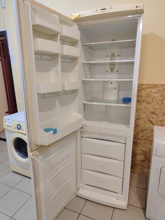 продам холодильник б/у LG 375EQ