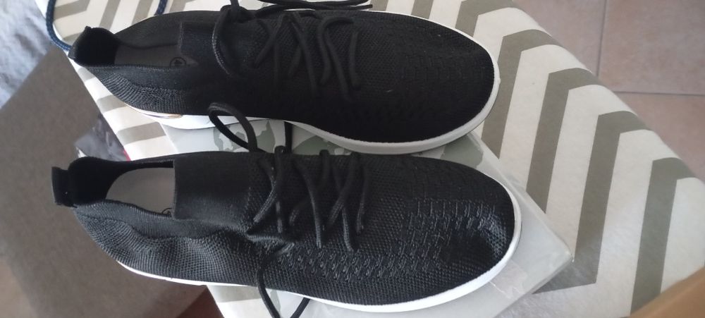 Tênis novos  40 ou 36 novos