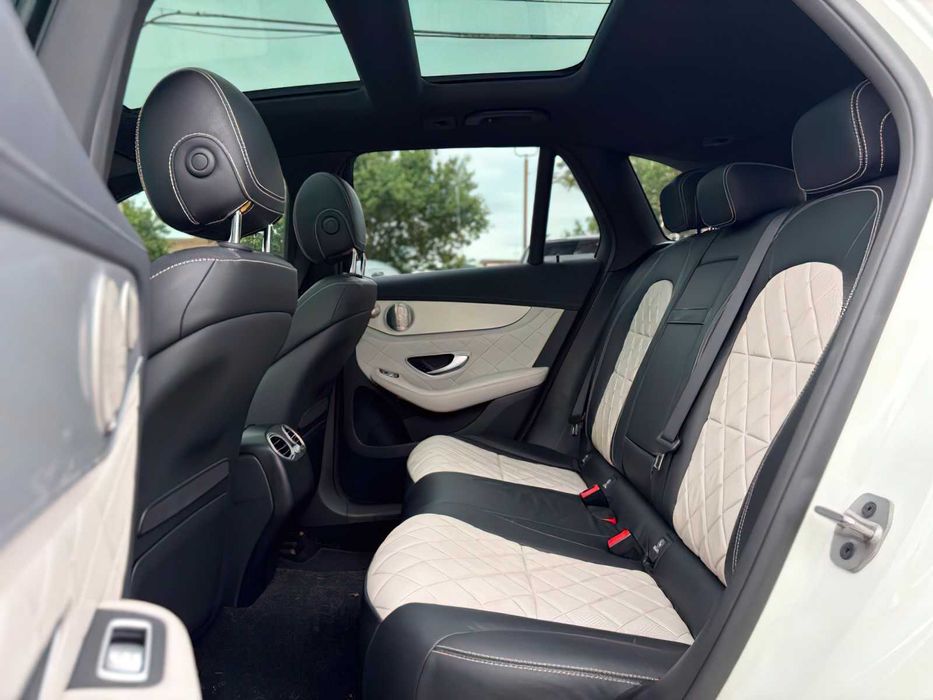 Mercedes-Benz GLC 63 AMG      2021