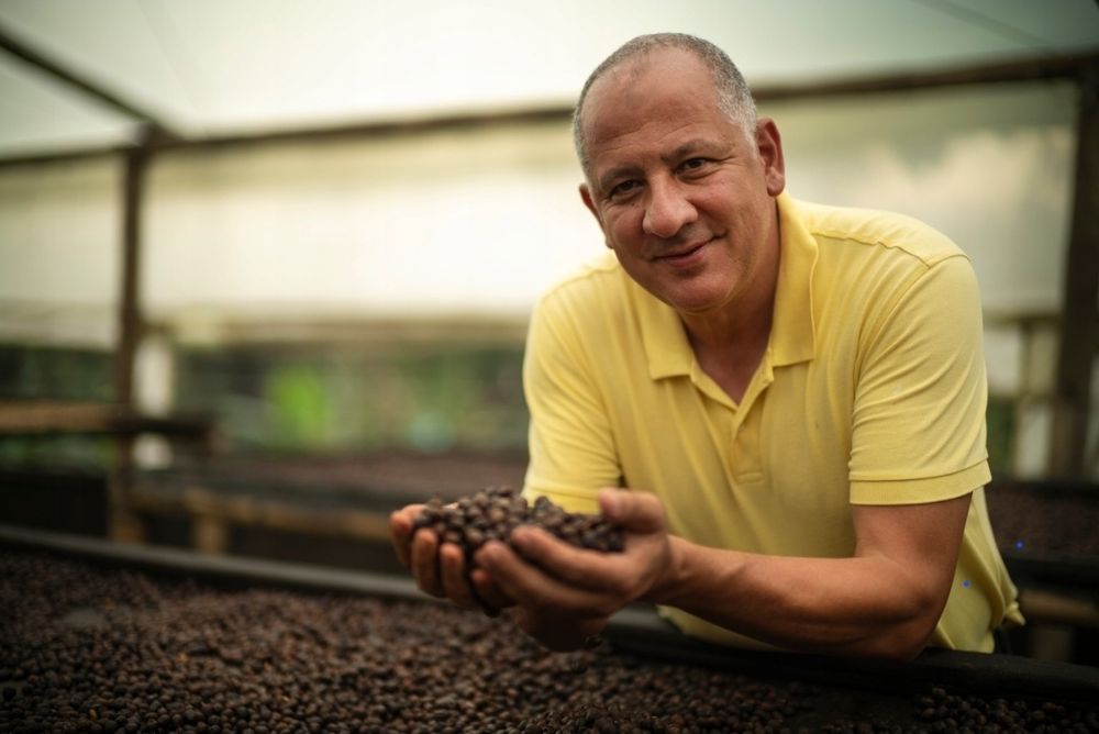 Najlepsza kawa ziarnista Classic Expresso z Francji  250G
