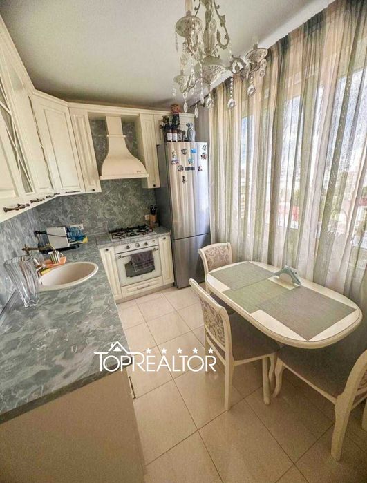 Продаж 2-кімнатної квартири | Наукова | Космічна