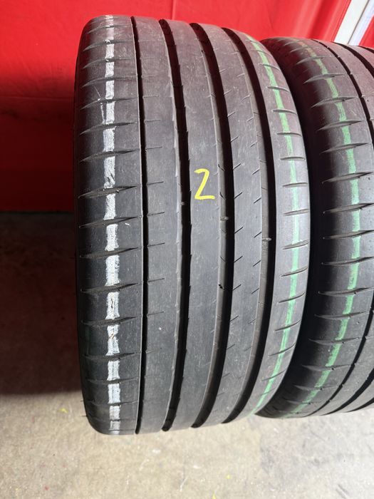 Pneus 235/35/20 Michelin Homolgacao Tesla Impecaveis