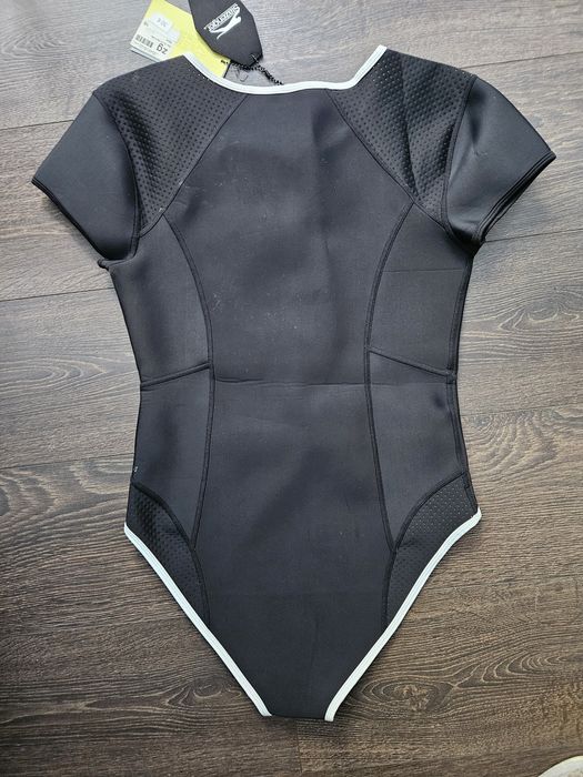 Slazenger купальник новый