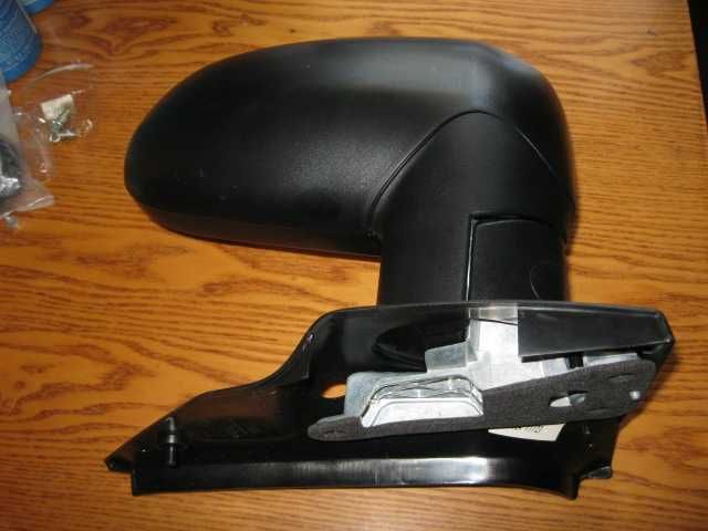 Зеркало левое Ford Transit