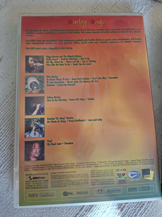 Bob Marley dois cds ao vivo e dois dvds