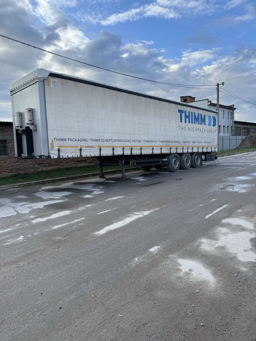 Напівпричіп Koegel  s24 intrax