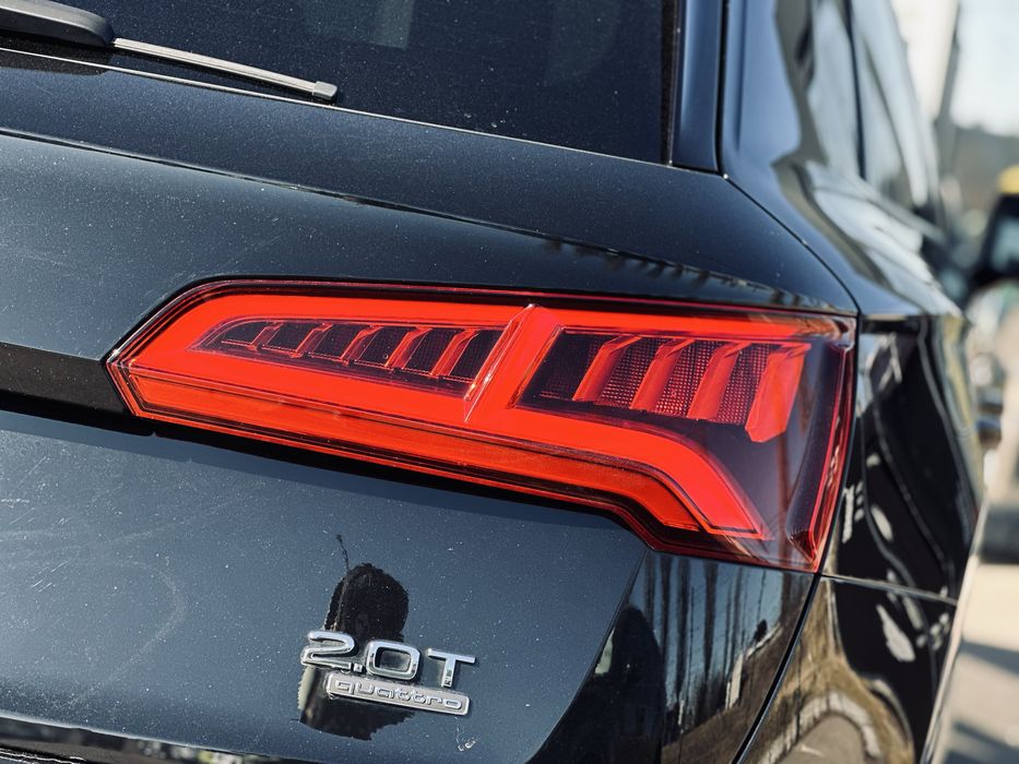 Audi Q5 2018 VIN WA1ANAFY0J2168620 фото оголошення 9 з 24