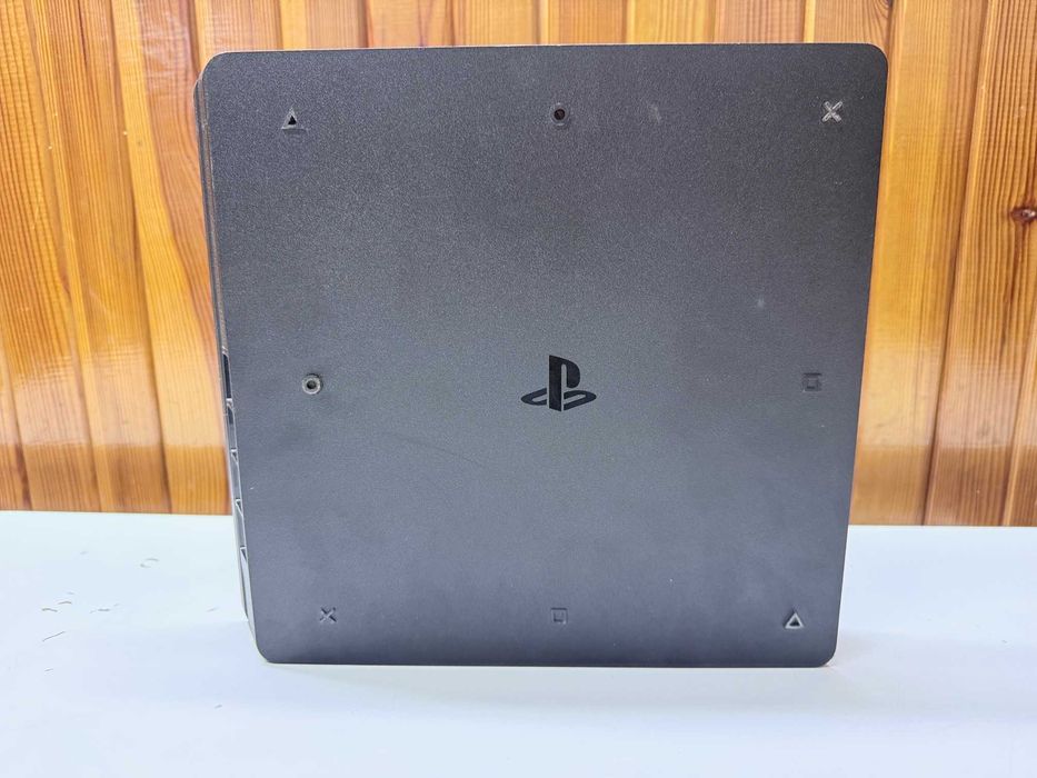 Konsola SONY PS4 Slim 500GB + 5 gier + pad + pudełko + okablowanie