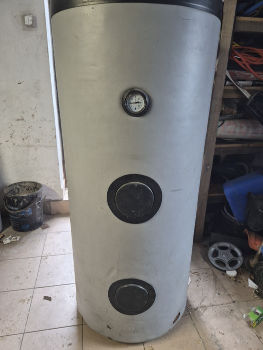 Zasobnik na wodę 300 l podwójna wężownica