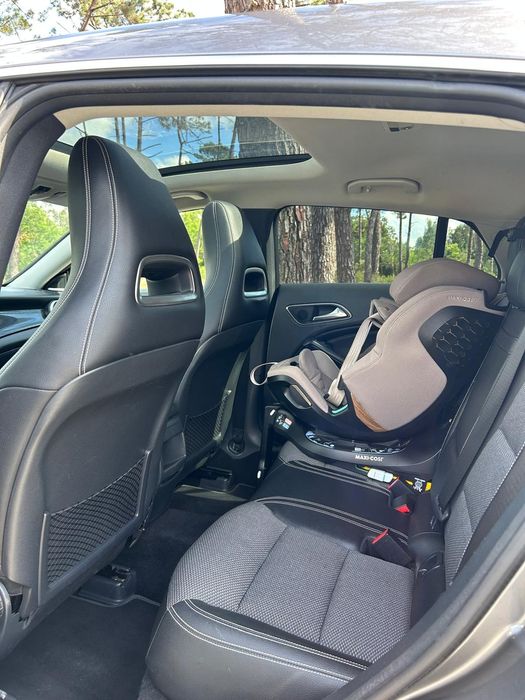 Mercedes Benz CLA 220 cdi