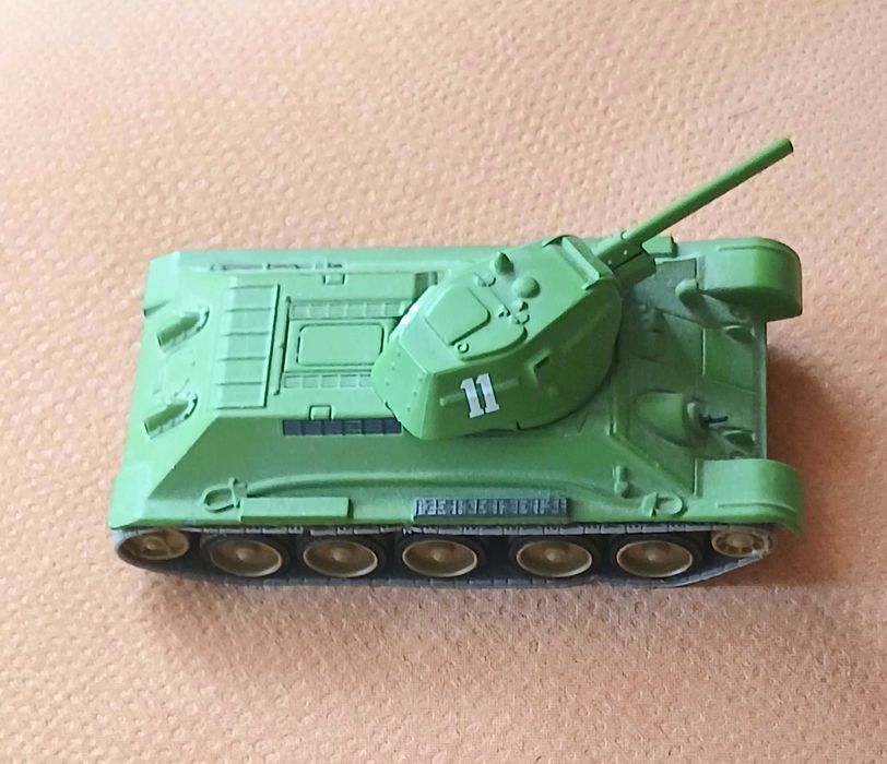 Машинка ссср ранняя пластик Ераз ГАИ.танк.зил.