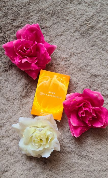 AVON Woda perfumowana Incandessence