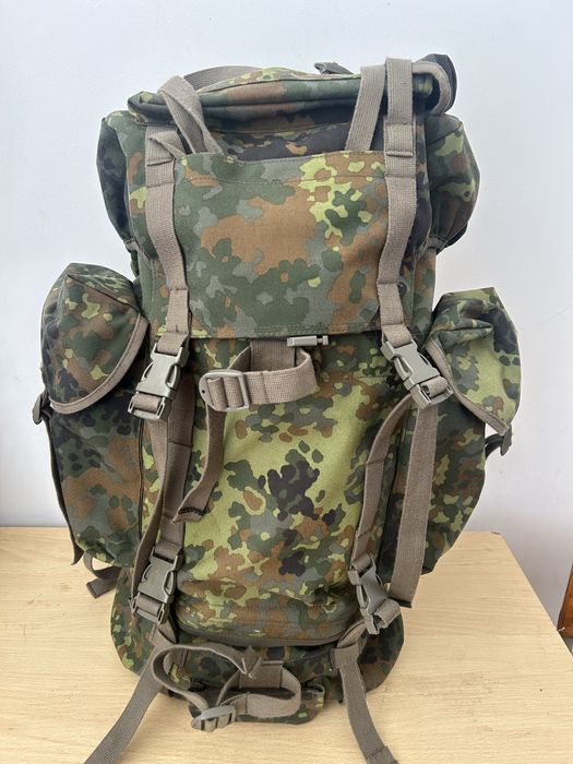 Оригінальний бойовий рюкзак Бундесверу (Kampfrucksack) 65л, Flecktarn (2023 рік)