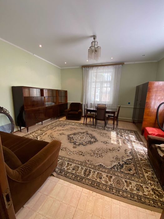 Продаж Великого,Цегляного Будинку в Топовому місці VS ID: 37073