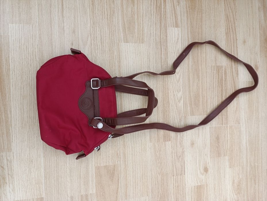 Розпродаж.Сумка з довгим ремінцем.