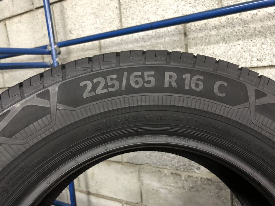Літні шини 225/65 R16C (112/110T) CONTINENTAL
