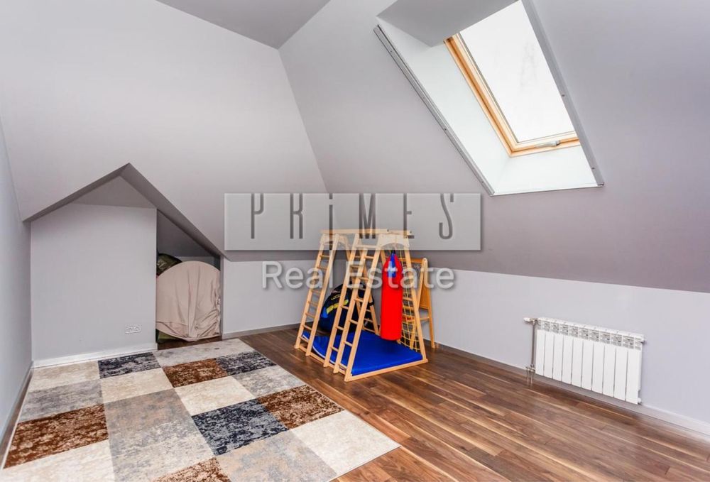 Оренда будинку 210 м² з басейном у закритому КМ | Романків