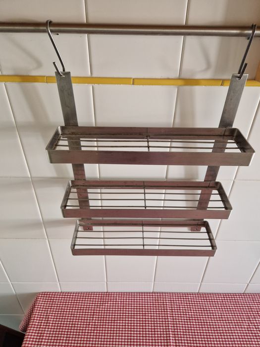 porta-especiarias de parede