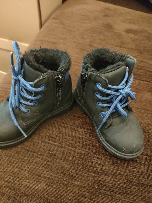 Buty zimowe 22 chłopięce