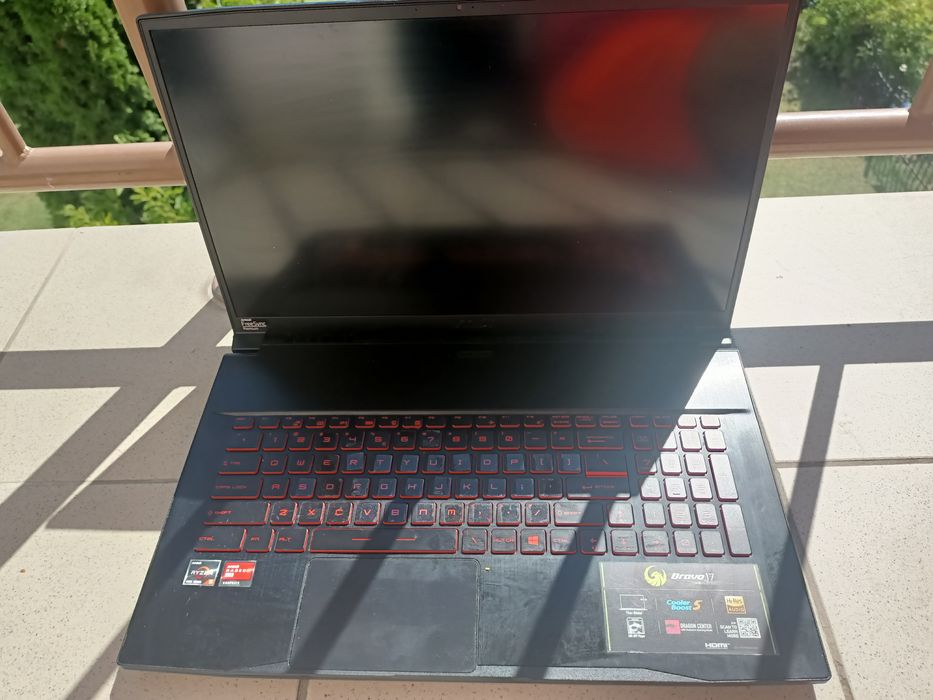 Laptop geimingowy BRAVO 17