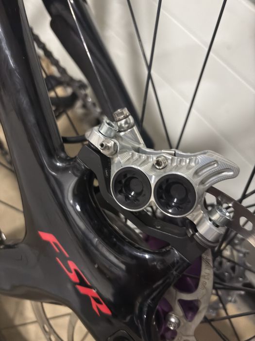 Sprzedam hamulce hope tech 3e4