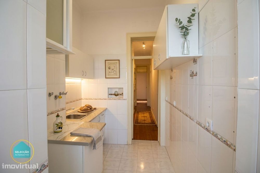 Apartamento T2+1 com em Campo de Ourique.