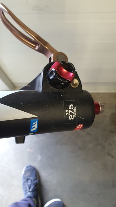 Amortyzator Sr Suntour Rux werx qr20 dh fr 022