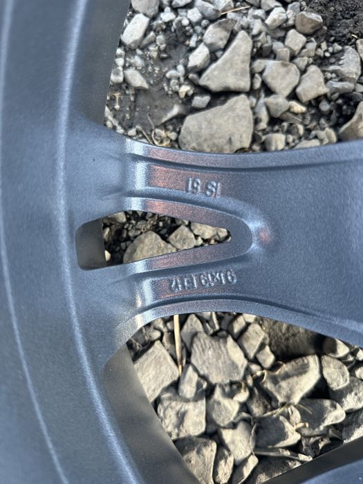 Диски BMW M r19 різноширокі