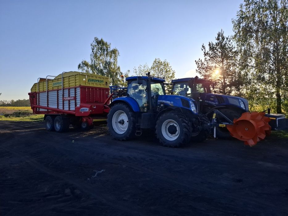 Zbiór traw przyczepą samozbierającą